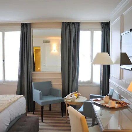 De L'universite Hotel 3*