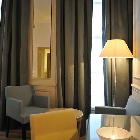 Hotel De L'universite
