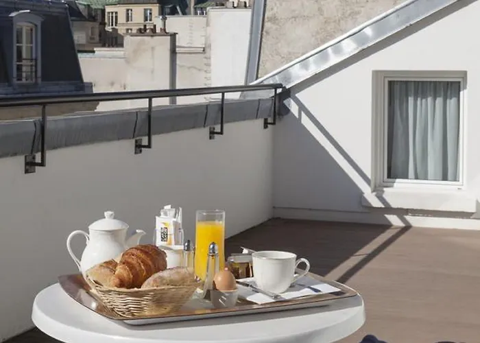 ドゥ リュニベルシテ パリ