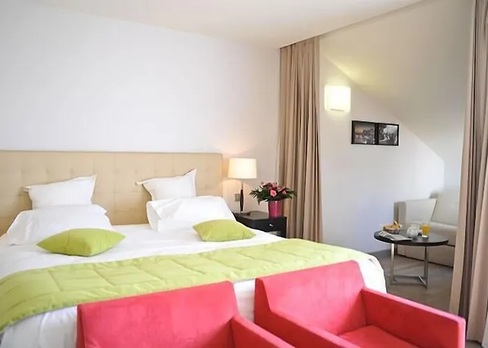 ドゥ リュニベルシテ ホテル パリ