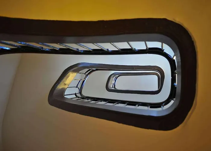 ドゥ リュニベルシテ 3*