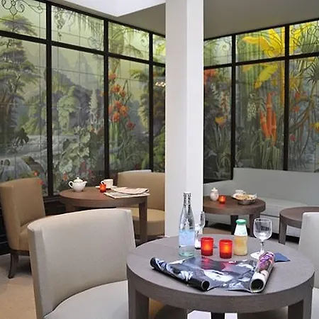 Hotel De L'universite 3*