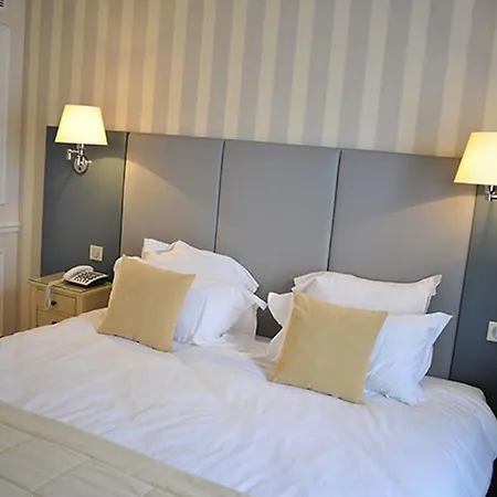 De L'universite Hotel Paris