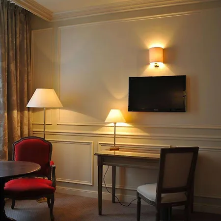 De L'universite Hotel