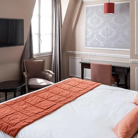 De L'universite Hotel 3*