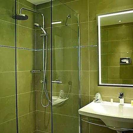 De L'universite Hotel 3*