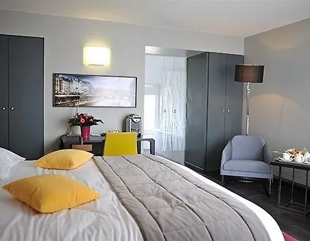 De L'universite Hotel