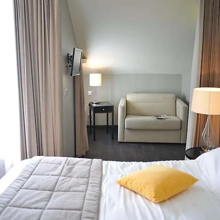 De L'universite Hotel