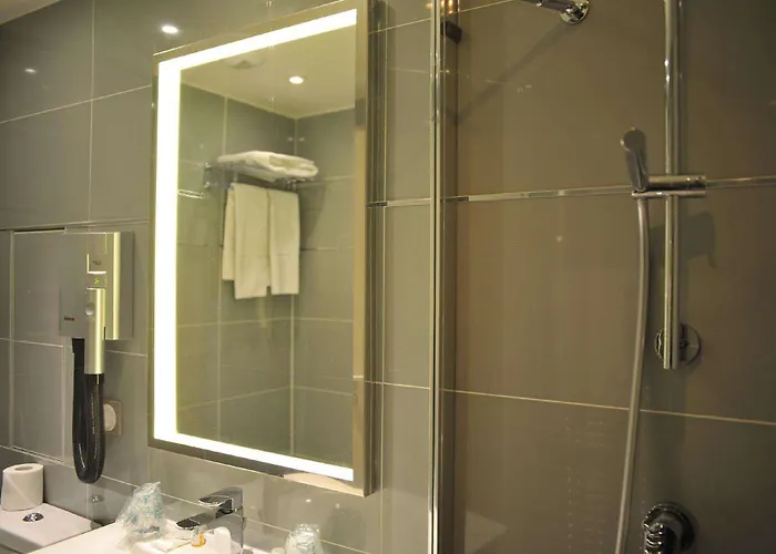 ホテル ドゥ リュニベルシテ パリ