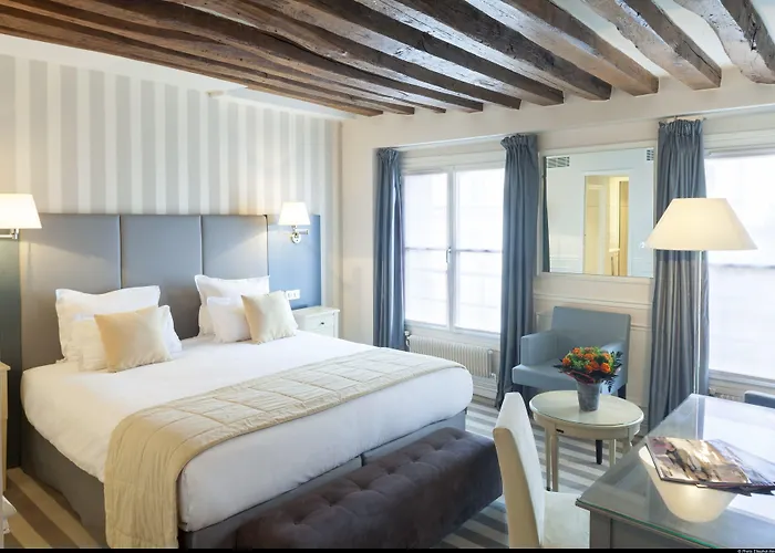 ドゥ リュニベルシテ ホテル