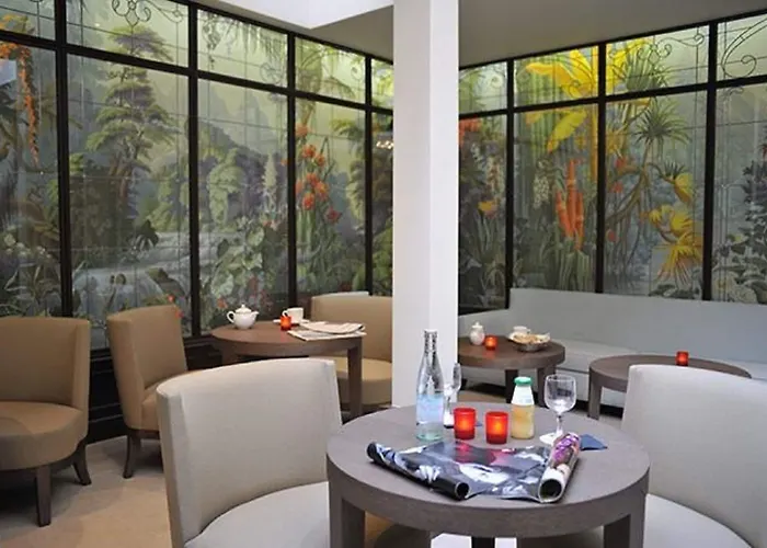 ドゥ リュニベルシテ