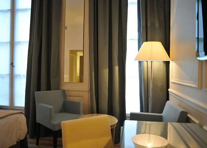 Hotel De L'universite